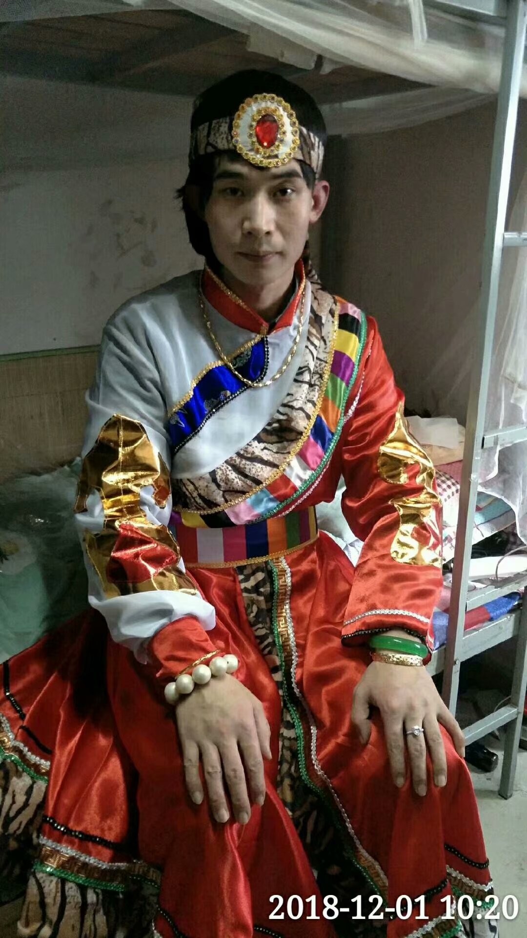 赵朝刚主播照片