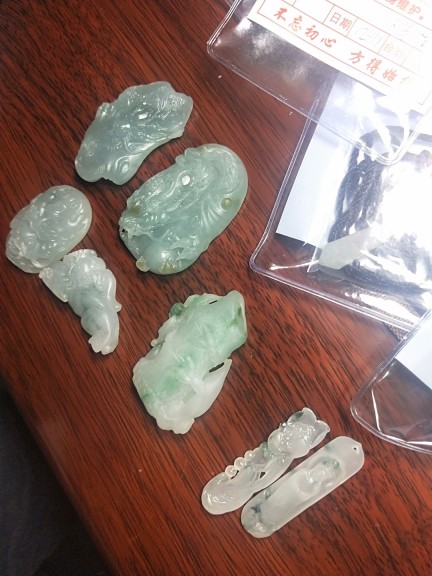 想花就花想买就买主播照片