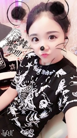 唯爱芊妹主播照片