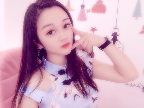 新主播🍒🍒玲小贝海报