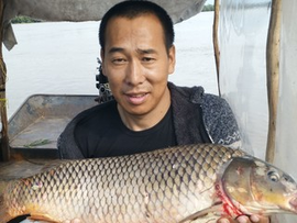 洪欣1主播照片