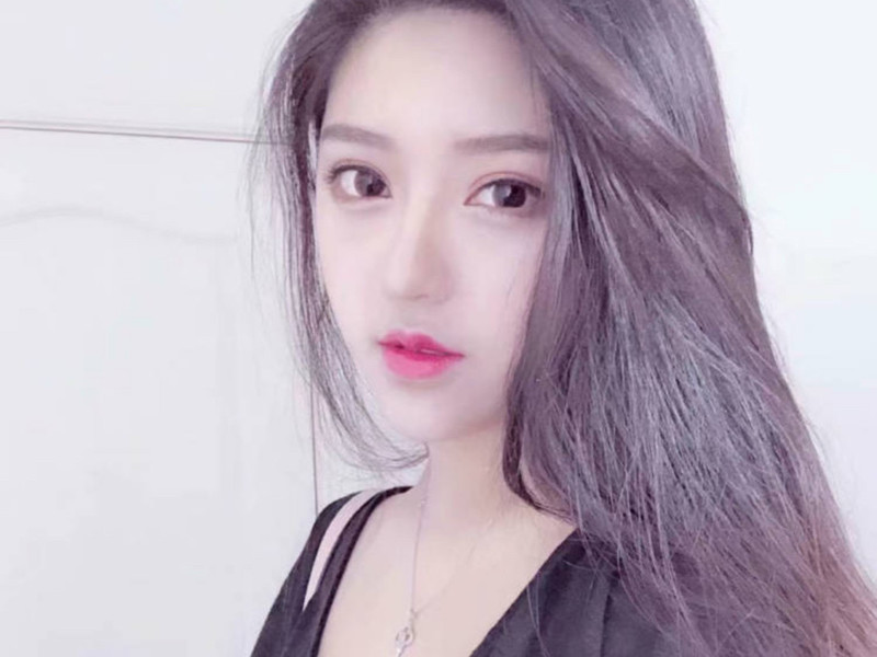 软软哟的主播海报