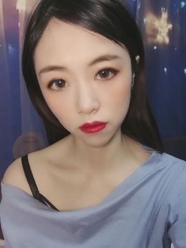 女侠大大主播照片