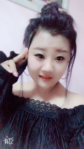 九月儿(承蒙厚爱)主播照片