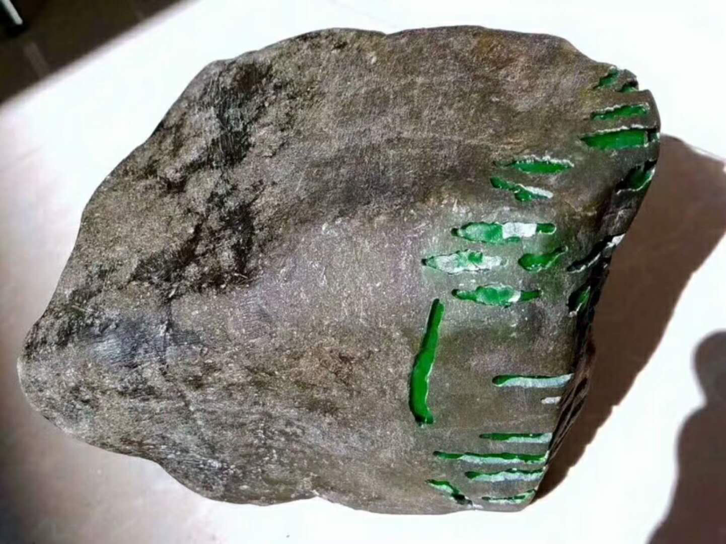 缅甸初见的主播照片