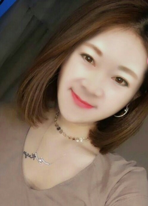 红爱💗谁能懂我心的图片