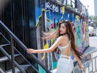 邱世兵2主播照片