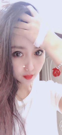 魅丽晴儿主播照片