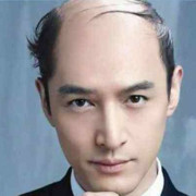村里最靓的仔海报