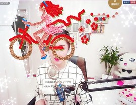 嘻甜甜主播照片