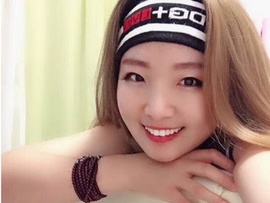 小白杨te主播照片