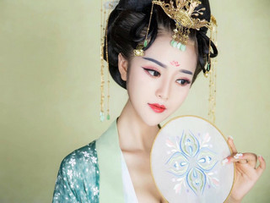 知晓w主播照片