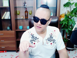 .喝着小酒看直播.主播照片