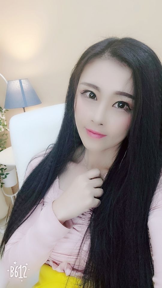 搜索房号70009的主播照片