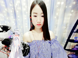 重在参与√的主播照片