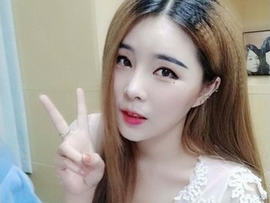 一份小油菜主播照片