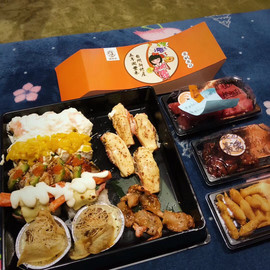 草莓开始自闭主播照片