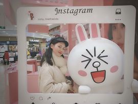 小朵很拉，求个电费主播照片