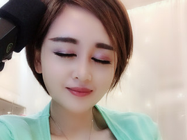 小情人789主播照片