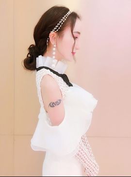 ＂若、离主播照片