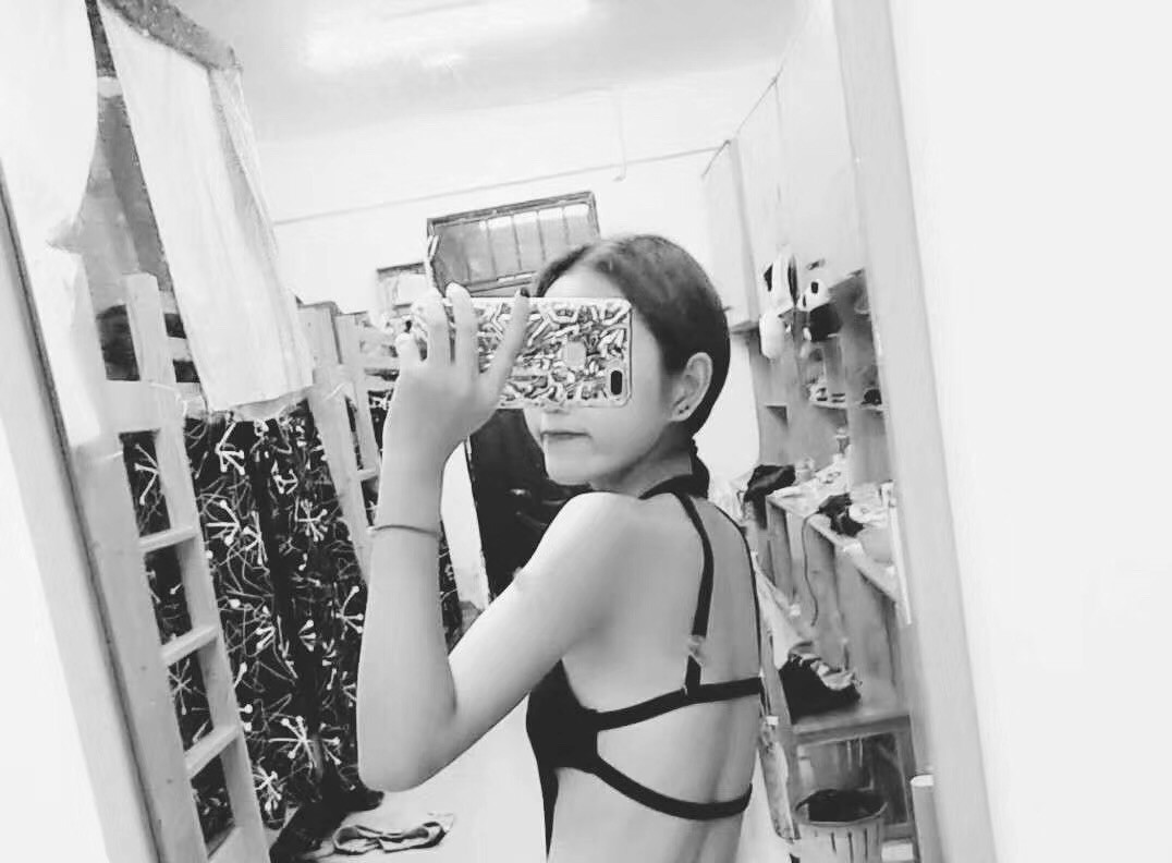 小泡芙呀l的主播照片