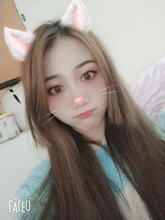 初夏✨每天四点到七点的主播照片