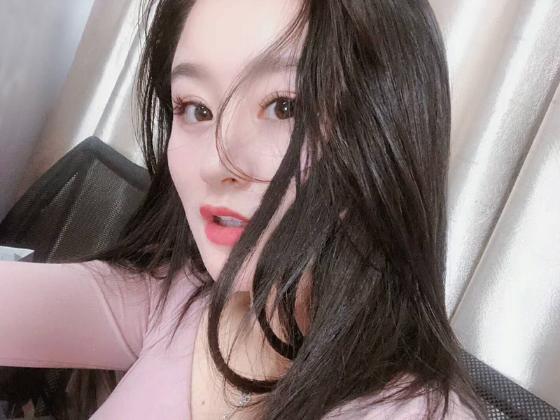 奔跑的小渔儿的主播海报