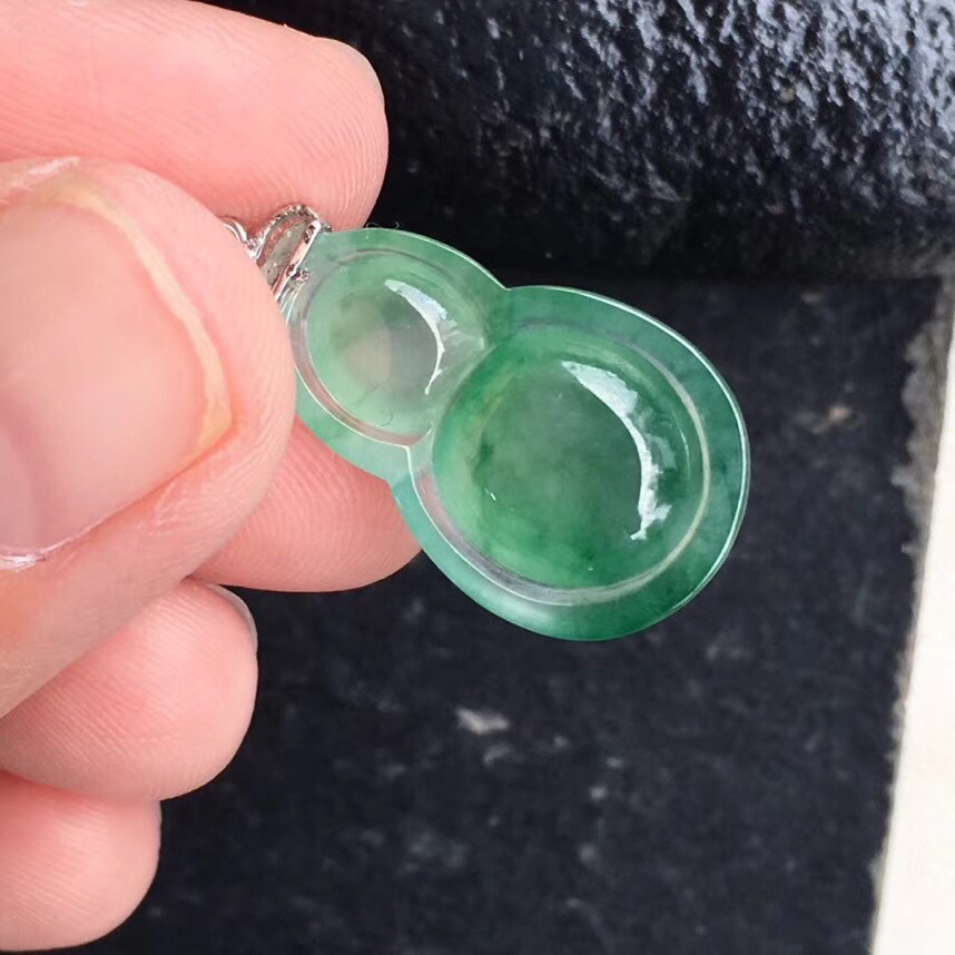 翡翠玉世情缘的主播照片
