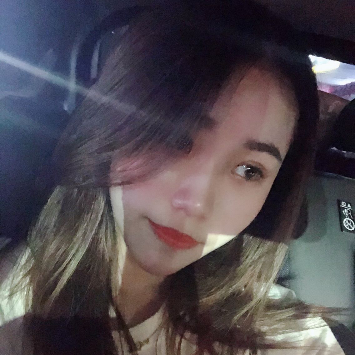 爱笑🦄787388的主播照片