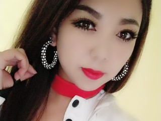 ☜♥♬小飞飞☞的主播照片