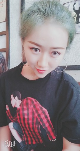 🐰1x主播照片