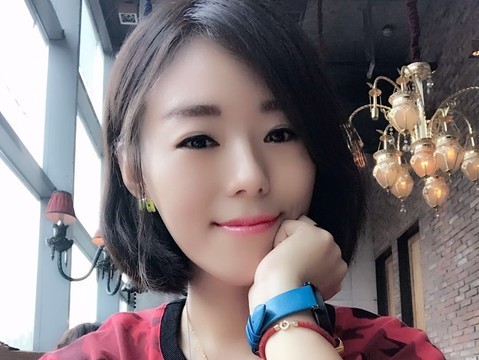 嬿宝贝海报