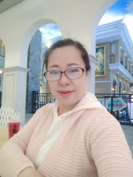 魅力女人唱民歌主播照片