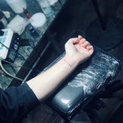 昵称违规，请重新修改海报