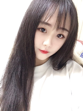 苏苏开心哟主播照片