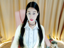 嫦娥天宫潇洒小薇主播照片