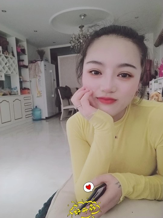 女神LV💅主播照片