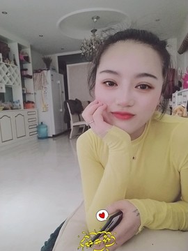 女神LV💅主播照片
