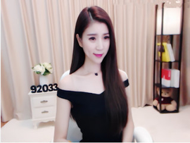 苏逸，主播照片