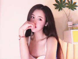 邓召玉主播照片