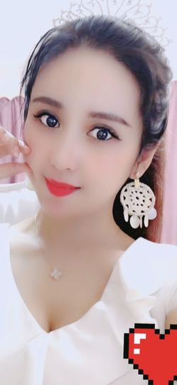 魅丽晴儿主播照片