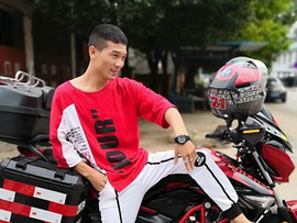 小小罗999主播照片