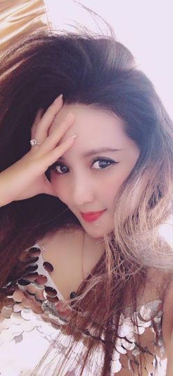 魅丽晴儿主播照片