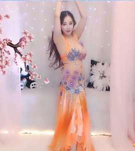 八百米主播照片