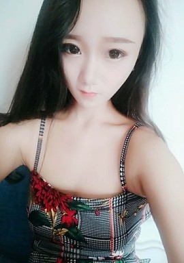 水晶待回归主播照片