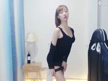 纯黑