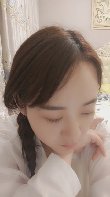 素颜小仙女