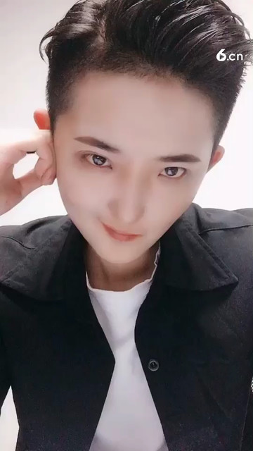 请你喜欢我