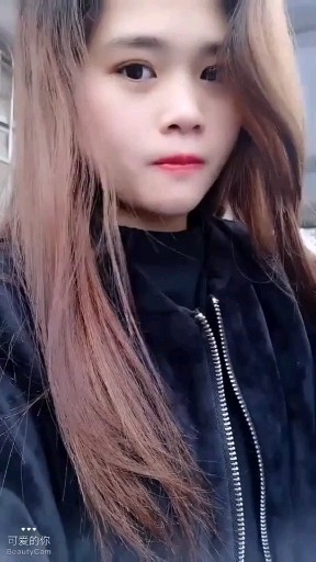 你女朋友来了！