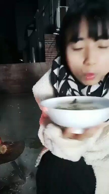 😂